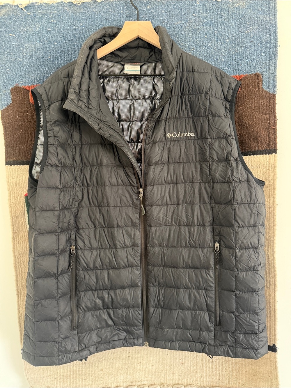 Columbia Black Quilted Insulated Vest